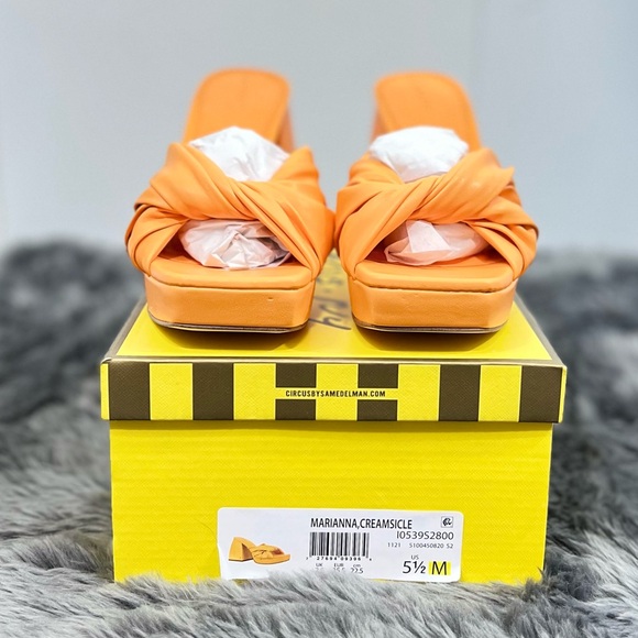 Circus Marianna, Creamsicle - Picture 5 of 11